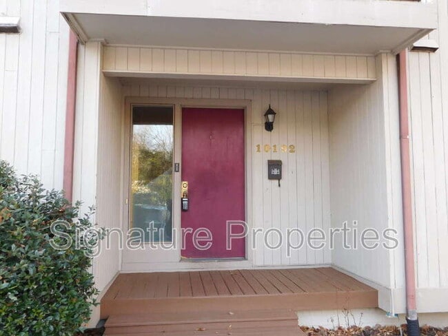 Foto del edificio - 10192 Iron Mill Rd