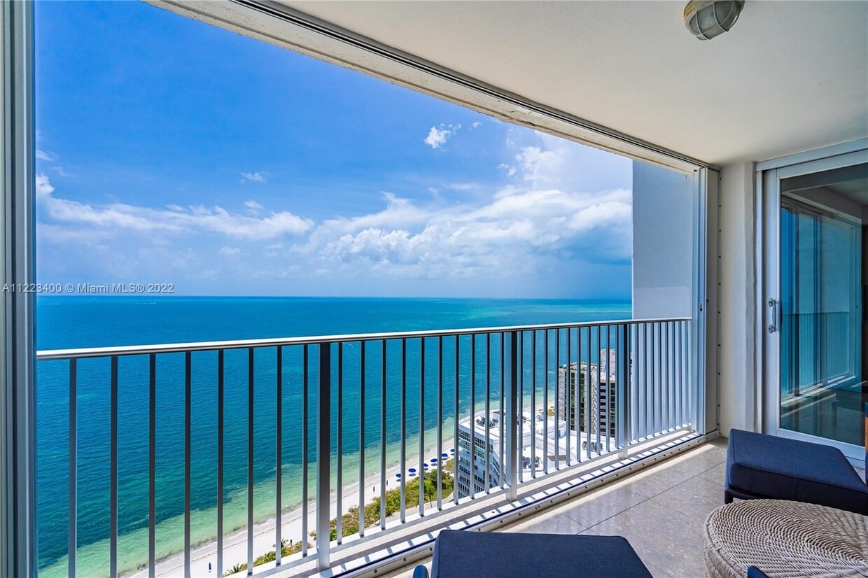 Primary Photo - 881 Ocean Dr