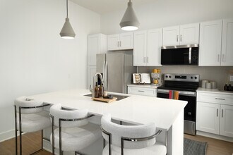 Building Photo - The Collection at Elkhorn