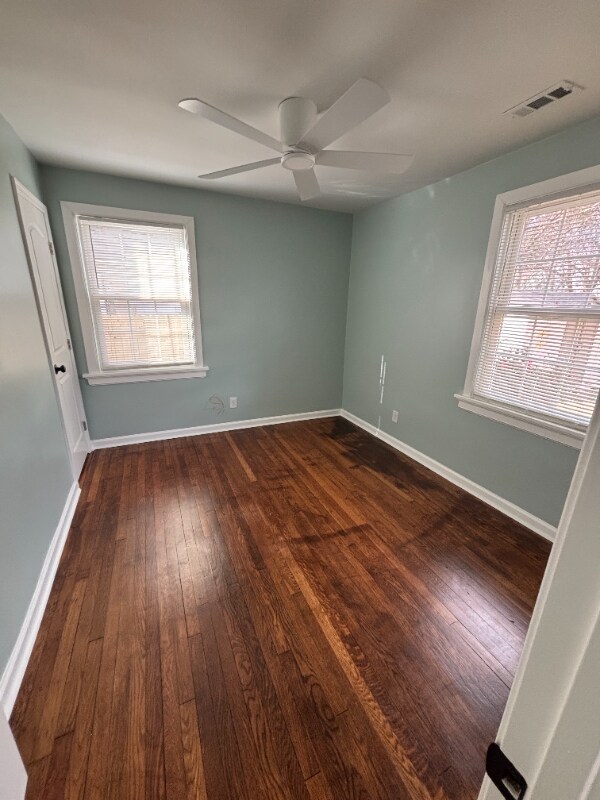 Foto del edificio - 160 Swanson Rd