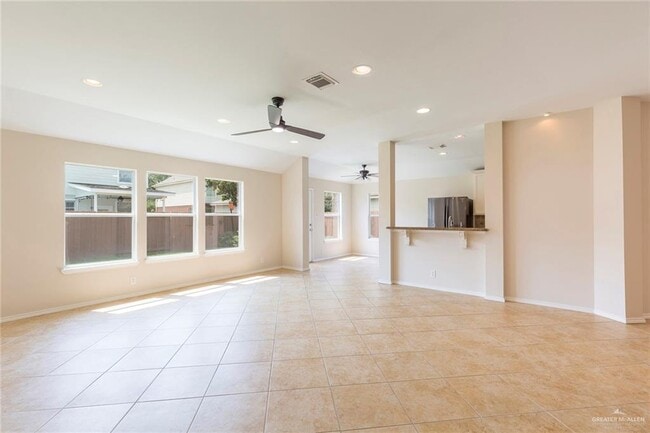 Building Photo - 13 Santa Marina St