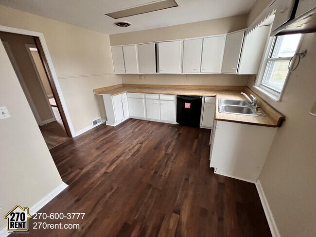 Foto del edificio - 2895 Battletown Rd