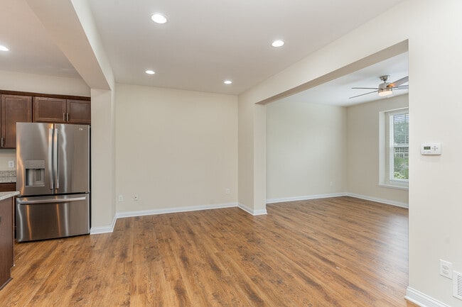 Photo - 489 S Arlington Rd Townhome