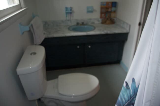 Building Photo - 110 Nancy Dr