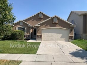 Building Photo - 312 Greenwich Dr