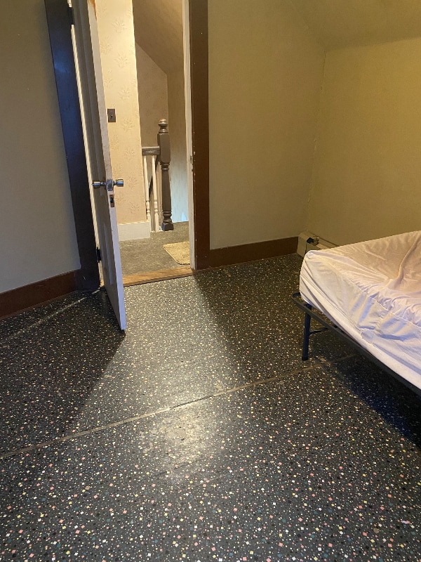 Building Photo - 209 Academy St