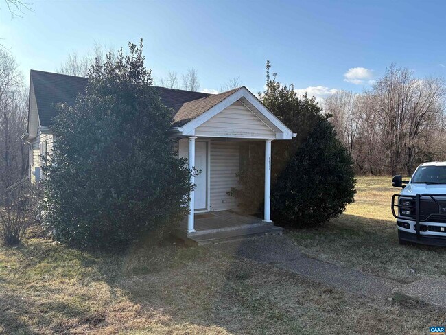 Foto del edificio - 6013 Rockfish Gap Turnpike