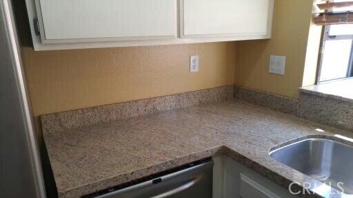 Building Photo - 27666 Nugget Dr