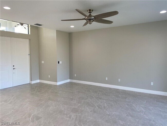 Foto del edificio - 2304 NW 32nd Pl