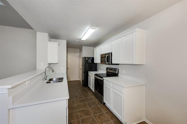 Foto del edificio - 317 Oakhurst Dr