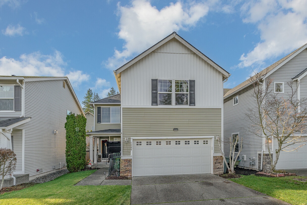 Foto principal - 1805 249th Pl SE