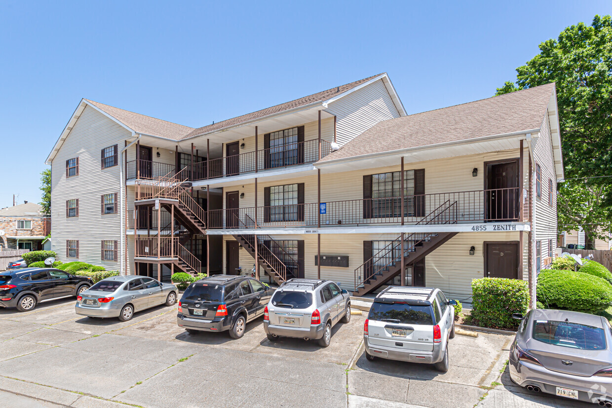 Foto principal - 4855 Zenith St