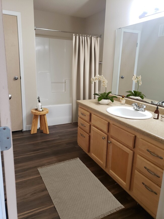 Building Photo - Campus Place Apartments