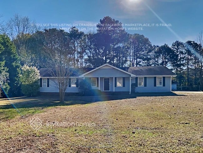 Building Photo - 3930 Grove Trail