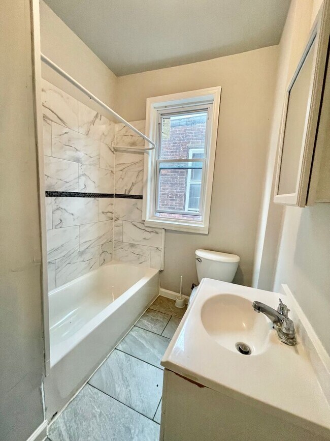 Foto del edificio - 1538 S 55th St