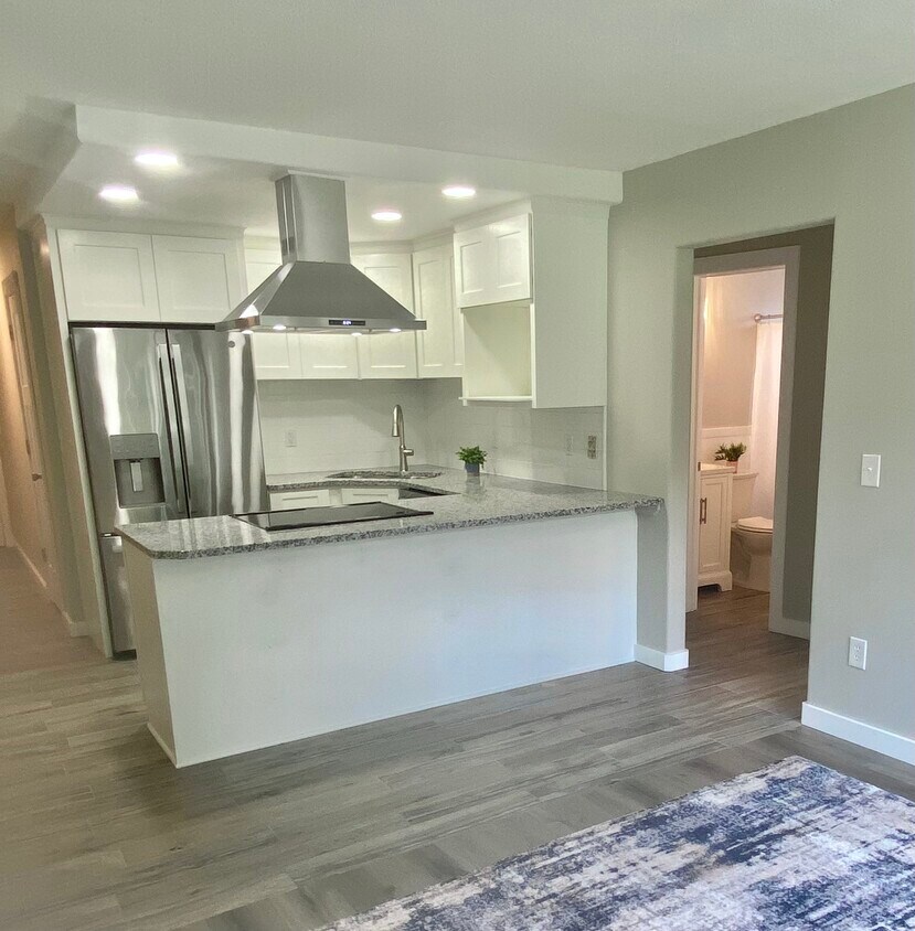 Foto principal - 609 Market St S