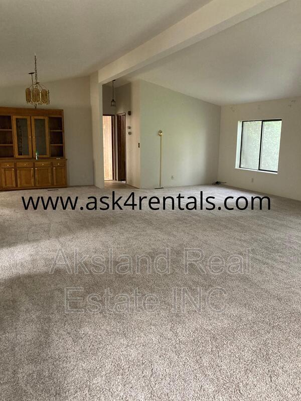 Building Photo - 2142 Tiffany Walk