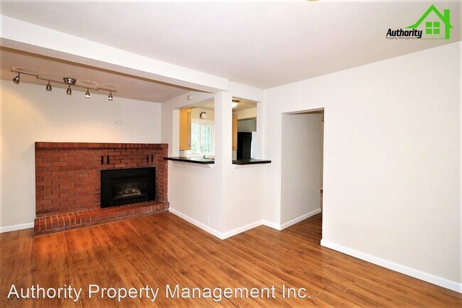 Building Photo - 2 br, 2 bath House - 5411 East Bonnyview