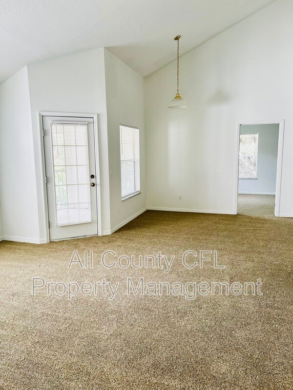 Foto del edificio - 970 N Spring Garden Ave