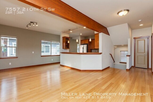 Building Photo - 7557 210th St SW