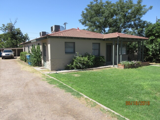 Foto del edificio - 223 W Turney Ave