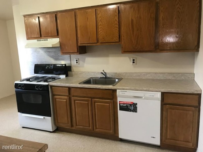 Building Photo - 2 br, 2 bath Condo - 1430 Raspberry Ct