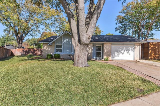 Foto del edificio - 439 Clover Ln