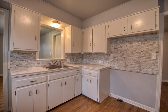 Foto del edificio - 3033 NW 31st St