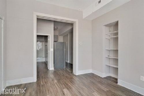 Building Photo - 2135 S Halsted St