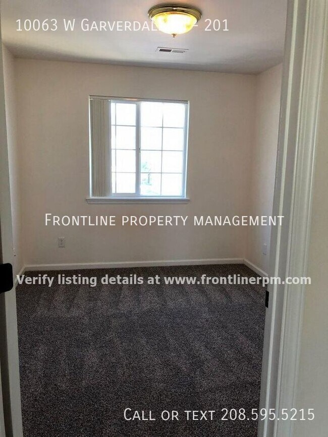 Foto del edificio - 10063 W Garverdale Ln