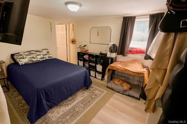 Building Photo - 41 Elizabeth Way