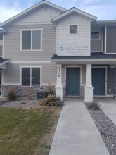 Building Photo - 8710 W Cordero Dr
