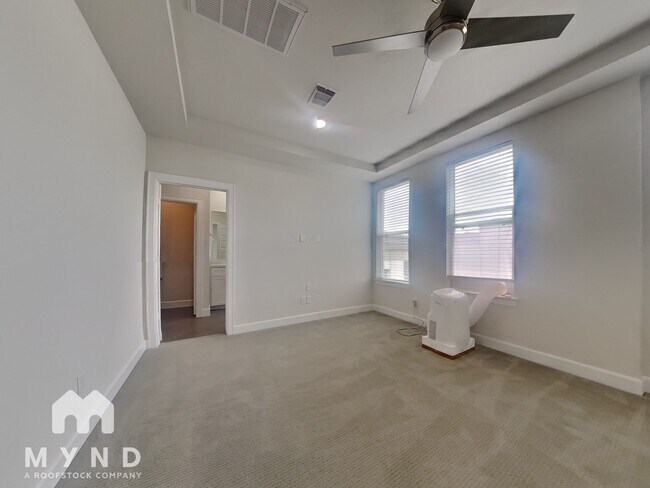 Building Photo - 353 Eado Park Cir