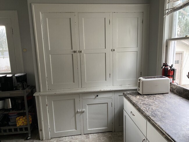 Foto del edificio - 87 E 15th St