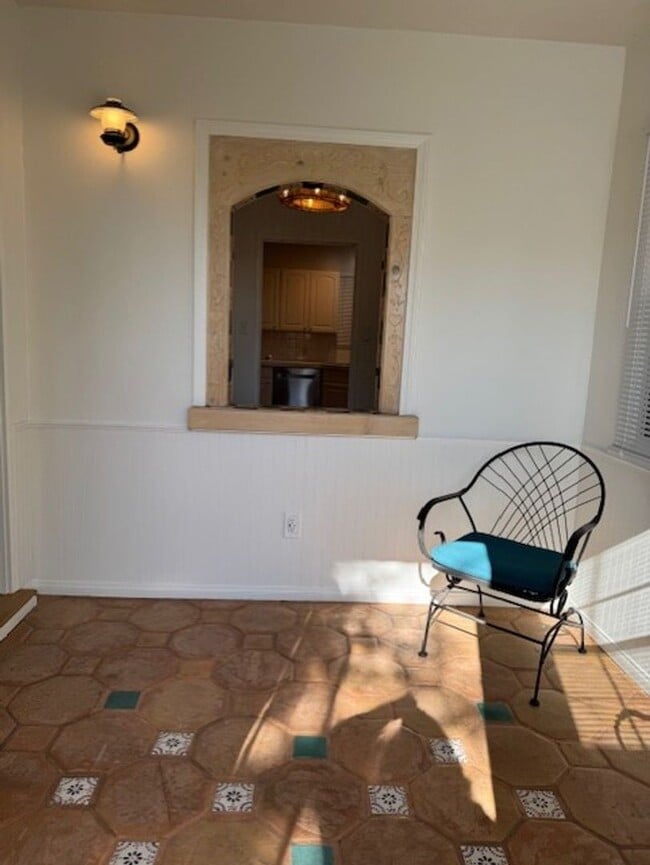 Foto del edificio - One bedroom, one bath in La Crescenta