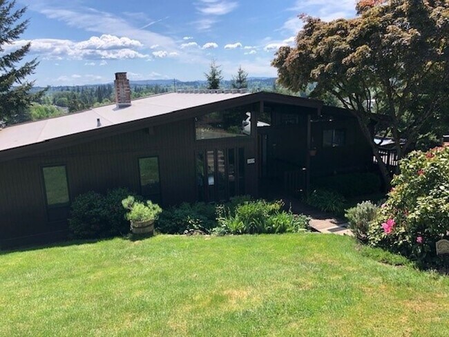 Building Photo - STATUS: AVAILABLE  | R178 | $2395
