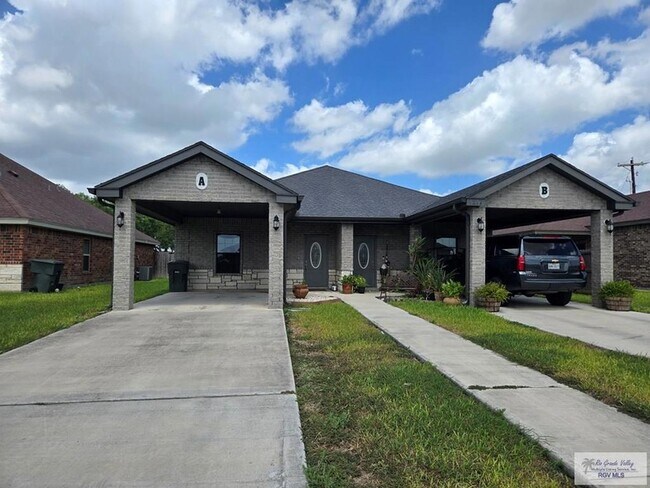 Foto del edificio - 1217 Escondido Ln