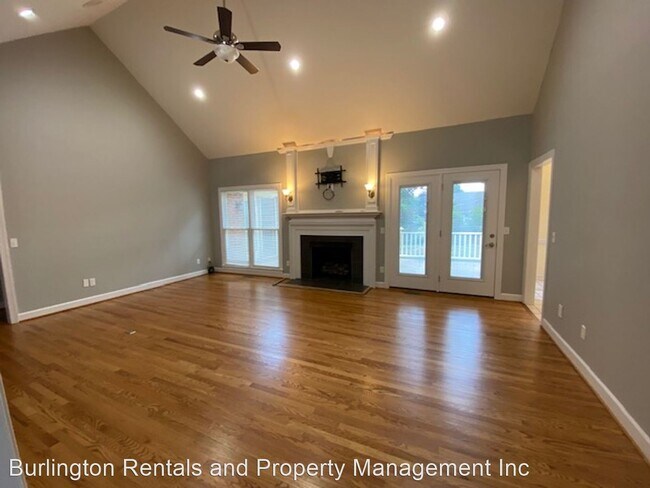 Building Photo - 3 br, 2 bath House - 105 Avenue of Trees