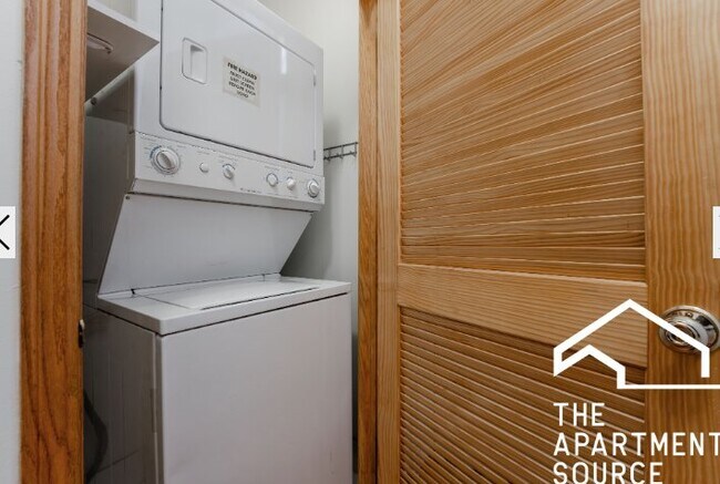 Foto del edificio - 1822 N Campbell Ave