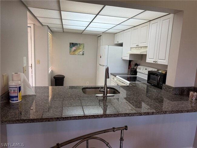 Building Photo - 1085 Forest Lakes Dr