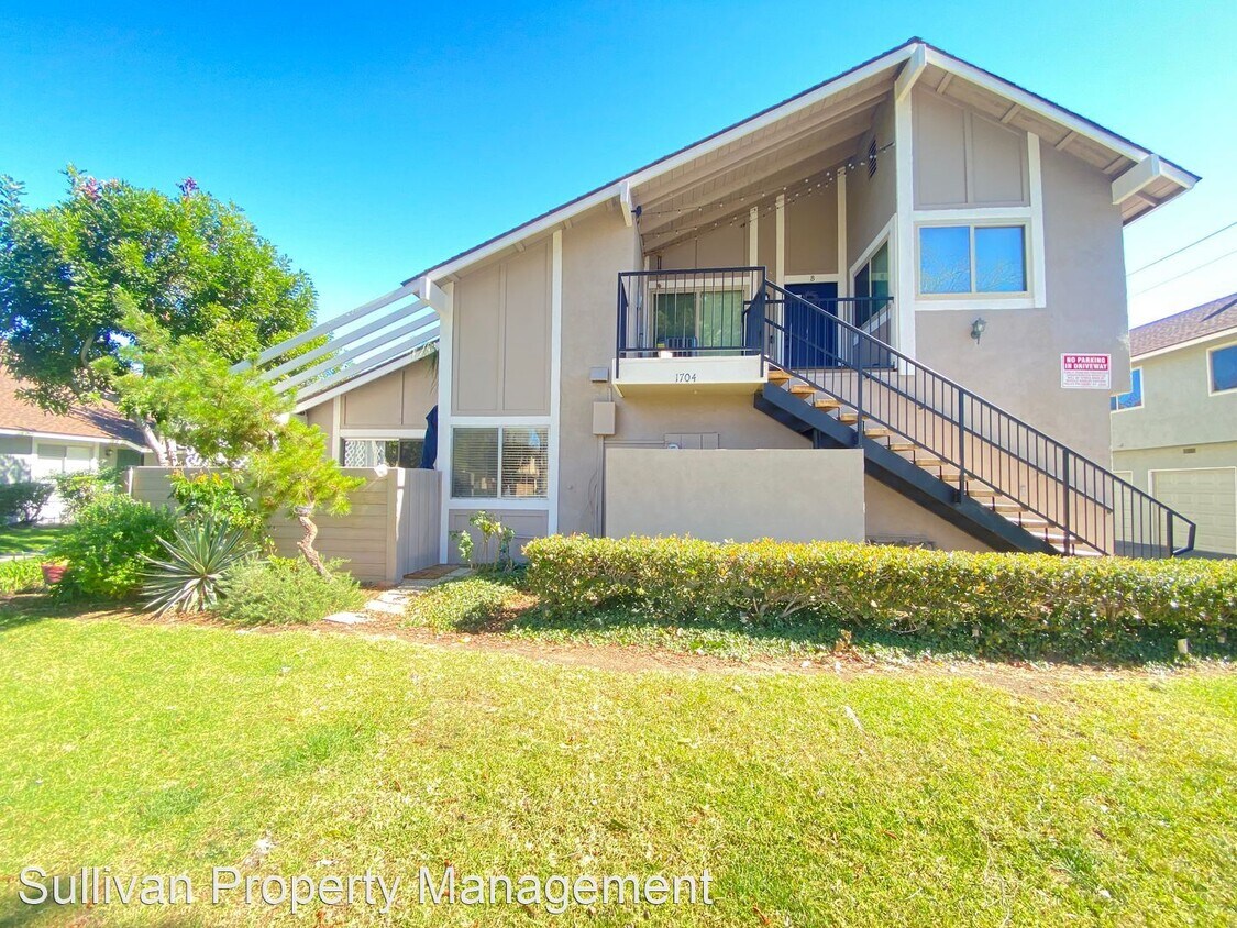 Primary Photo - 2 br, 1 bath House - 1704 N. Willow Woods ...