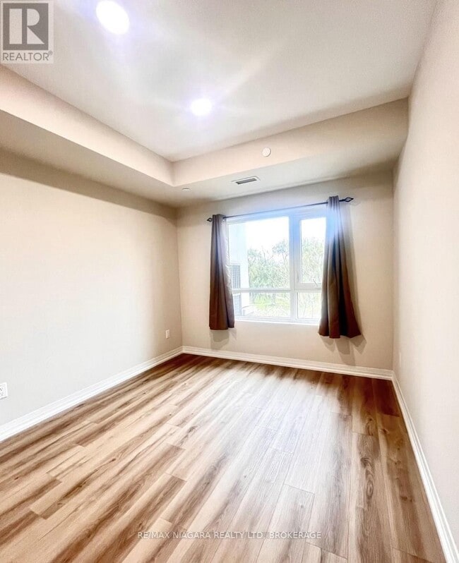 Building Photo - 50 Herrick Ave