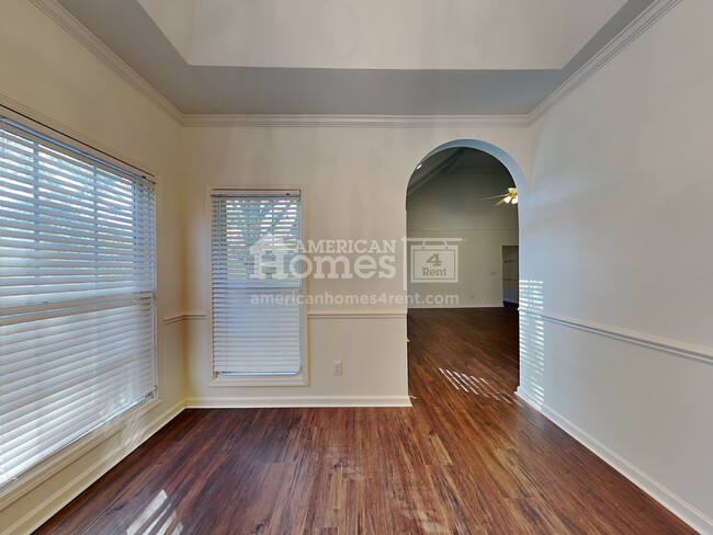 Building Photo - 1 Yardley Court