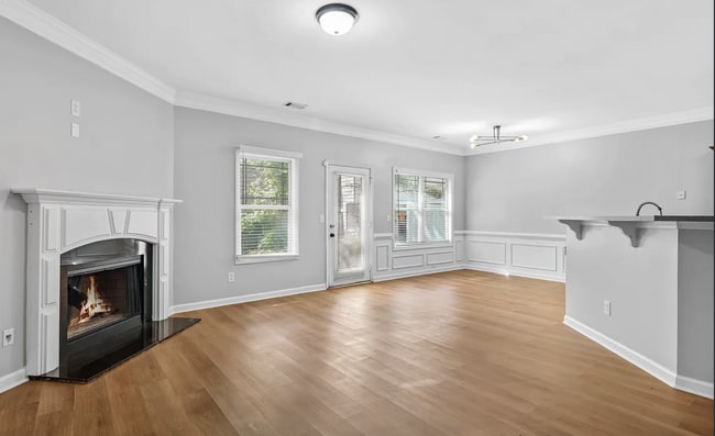 Building Photo - 1610 Chattahoochee Ct