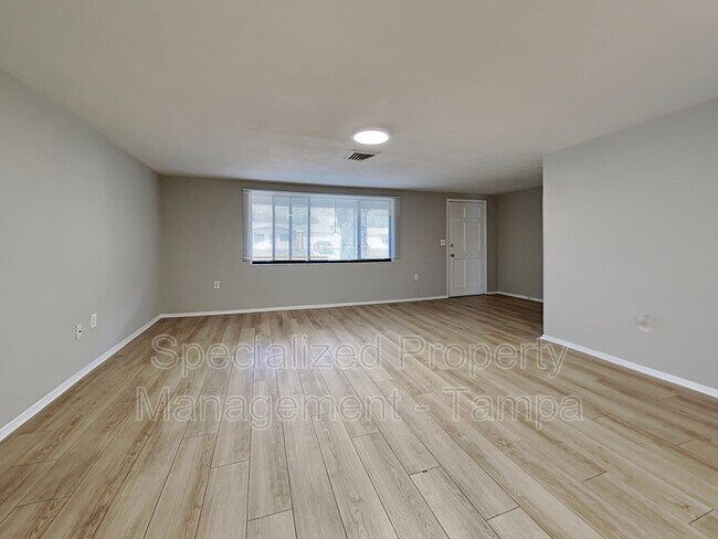 Building Photo - 6116 1st Ave