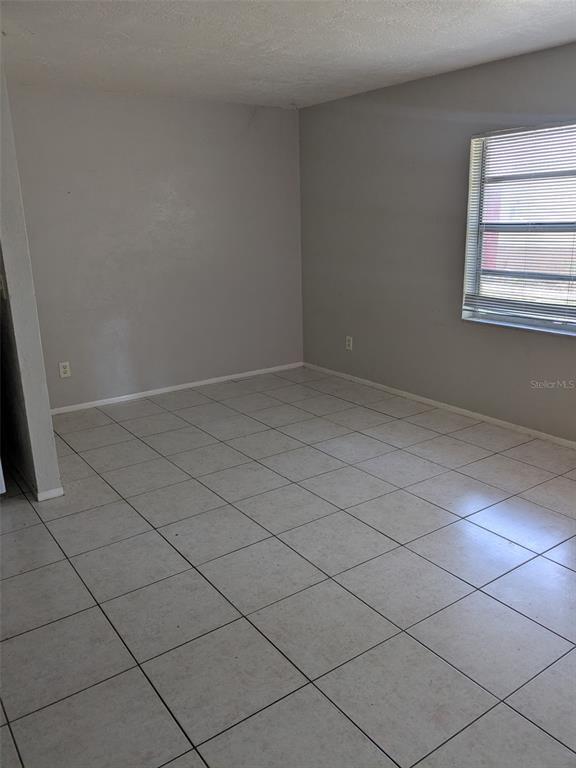 Foto del edificio - 626 Wildwood Way