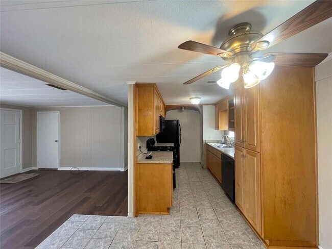 Foto del edificio - 693 Bluebird Dr SE