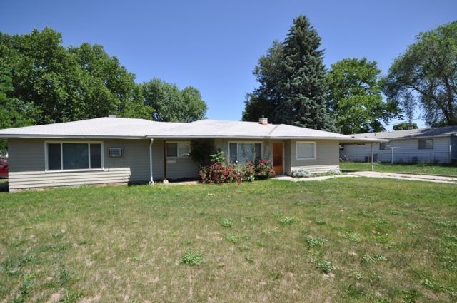 Foto del edificio - Cozy 2 Bed/1 Bath Duplex w/ Great Location