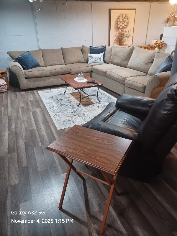 Foto del edificio - 794 Whitling Rd