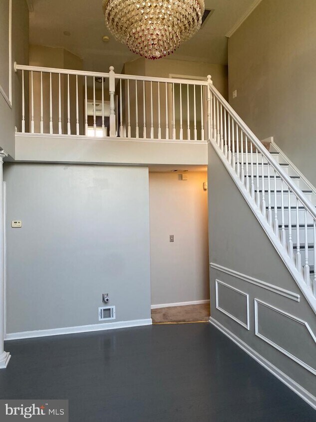 Primary Photo - 6338 Lincolnia Rd
